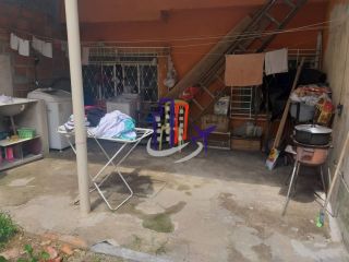 Casa Para Vender com 04 quartos no bairro Califórnia em Belo Horizonte