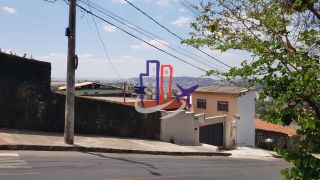 Casa Para Vender com 04 quartos no bairro Califórnia em Belo Horizonte