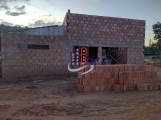 Sítio/ Chácara com 03 quartos 01 suítes no bairro Colônia Santa Isabel em Betim