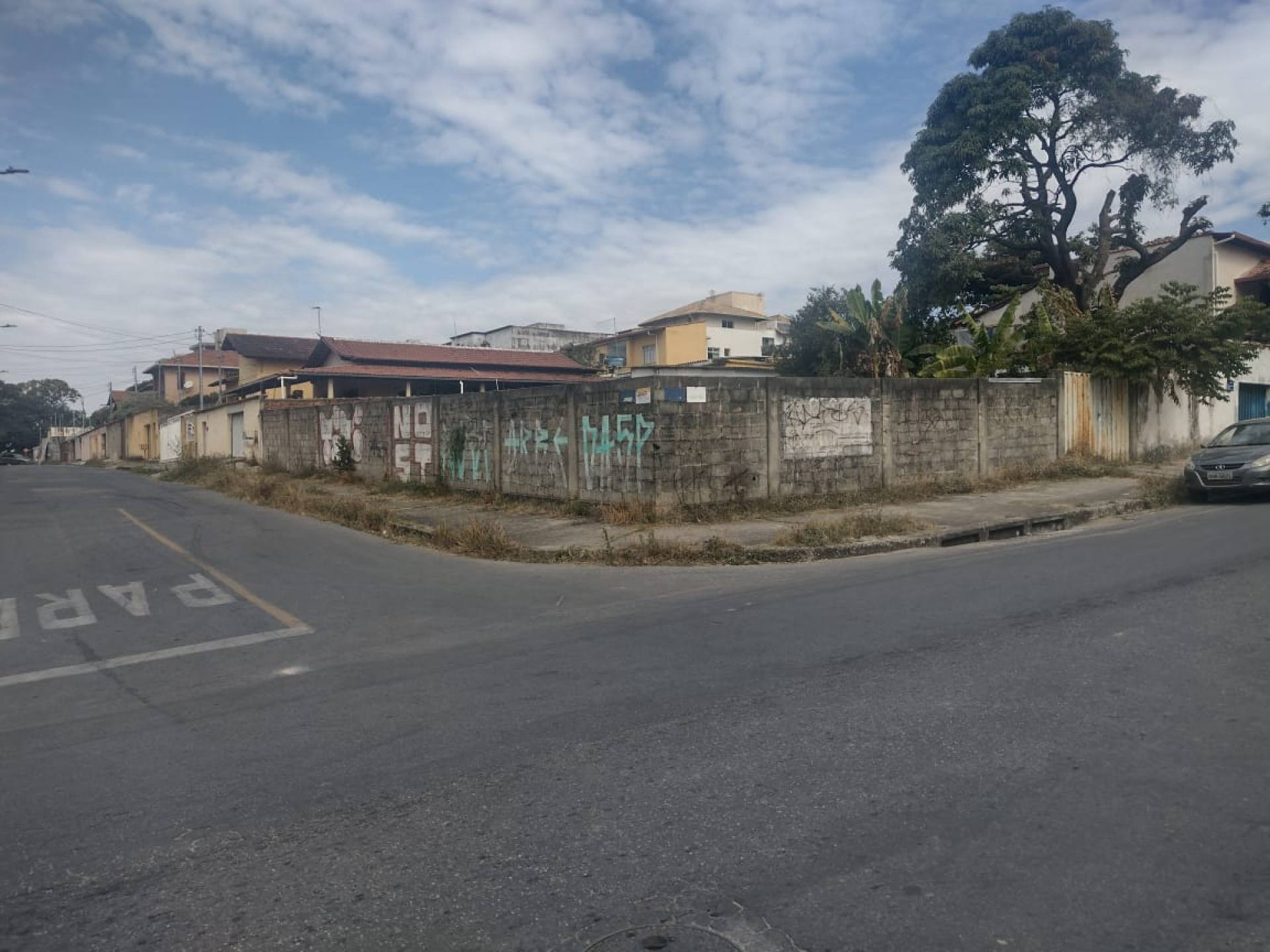 Lote / Terreno de Bairro Para Vender no bairro Alvorada em Contagem