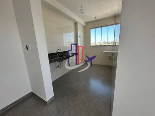 Cobertura Para Vender com 02 quartos e 01 suíte no bairro Santa Mônica em Belo Horizonte