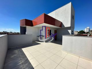Cobertura Para Vender com 02 quartos e 01 suíte no bairro Santa Mônica em Belo Horizonte