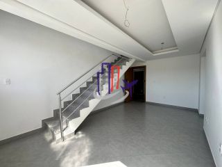 Cobertura Para Vender com 02 quartos e 01 suíte no bairro Santa Mônica em Belo Horizonte