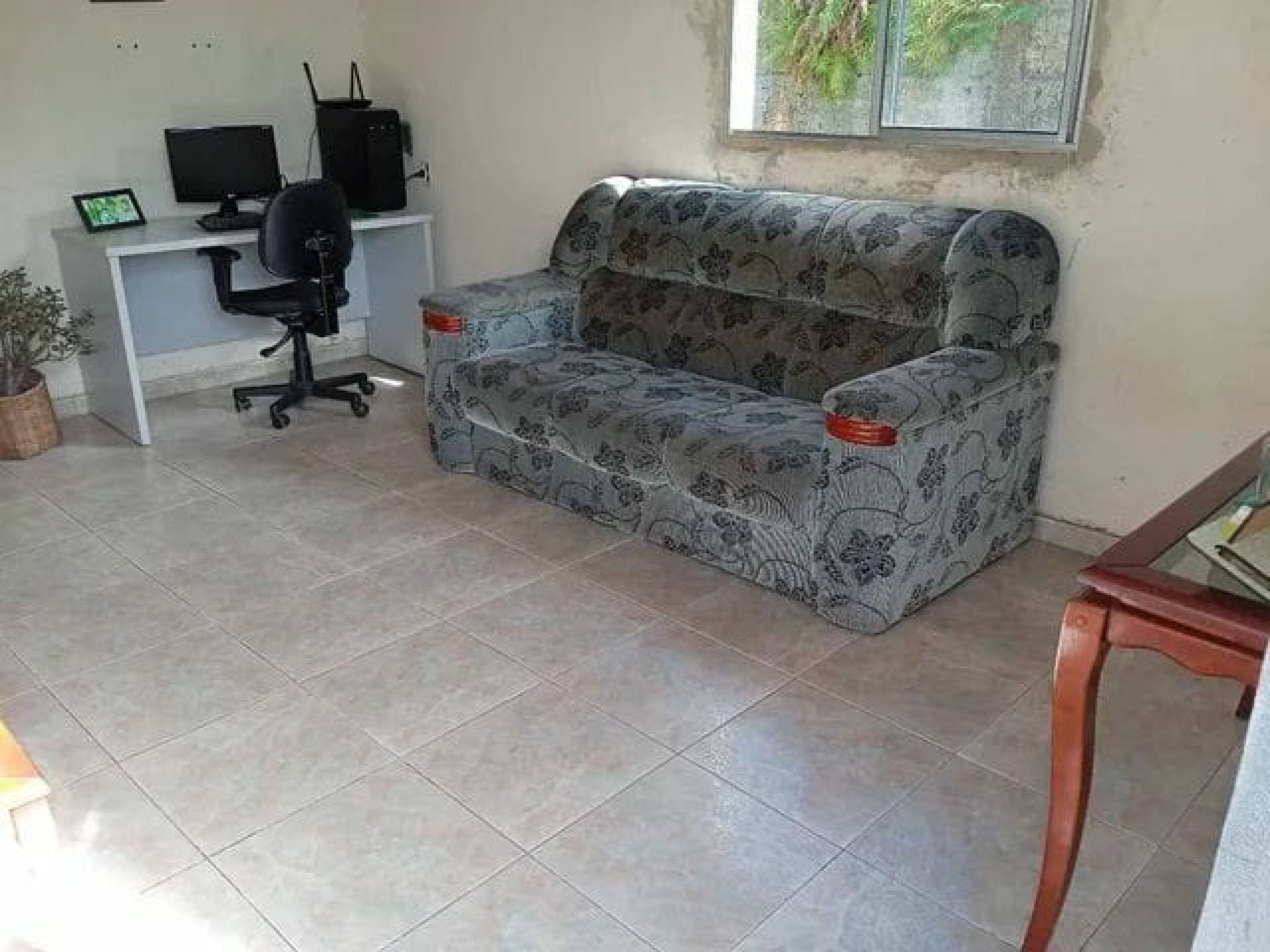 Casa Para Vender com 03 quartos no bairro Icaivera em Betim