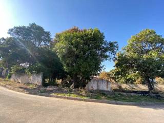 Lote / Terreno de Bairro Para Vender no bairro Presidente Kenedy em Betim