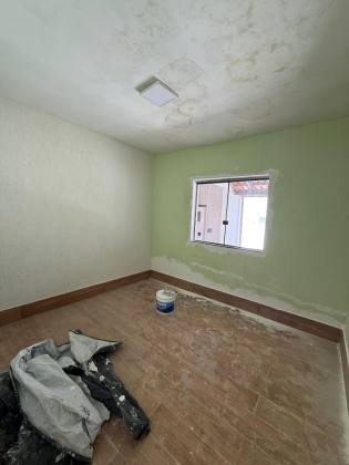Casa Para Vender com 02 quartos no bairro Vila Barroquinha em Contagem