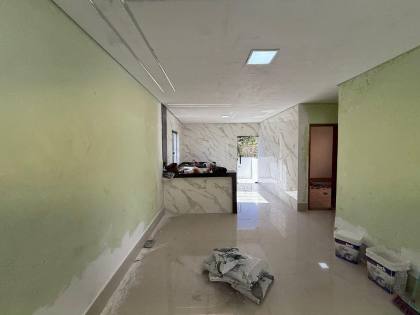 Casa Para Vender com 02 quartos no bairro Vila Barroquinha em Contagem