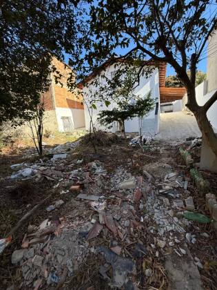 Casa Para Vender com 02 quartos no bairro Vila Barroquinha em Contagem