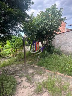 Casa com lote de 720m no bairro Praia em Contagem