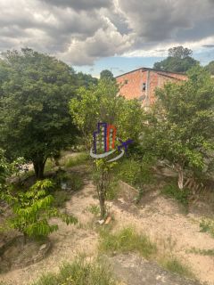 Casa com lote de 720m no bairro Praia em Contagem