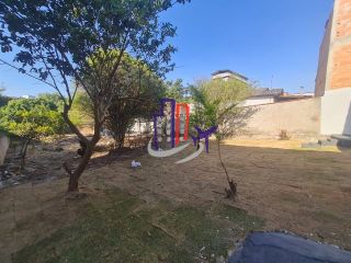 Casa com lote de 720m no bairro Praia em Contagem