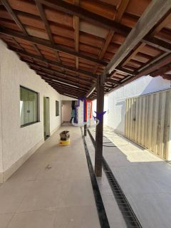 Casa com lote de 720m no bairro Praia em Contagem