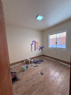 Casa com lote de 720m no bairro Praia em Contagem