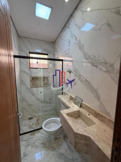 Casa com lote de 720m no bairro Praia em Contagem