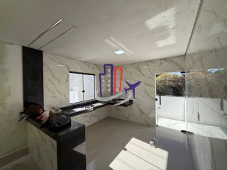 Casa com lote de 720m no bairro Praia em Contagem