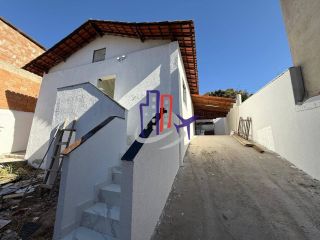 Casa com lote de 720m no bairro Praia em Contagem