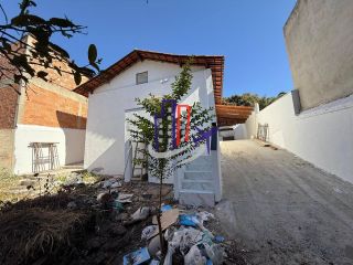 Casa com lote de 720m no bairro Praia em Contagem