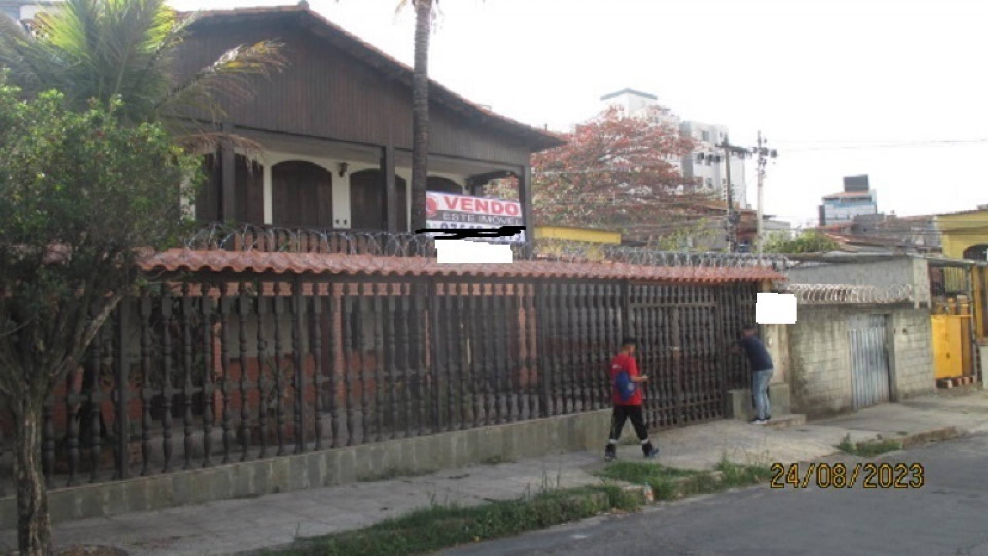 Casa Para Vender com 4 quartos 1 suítes no bairro Eldorado em Contagem