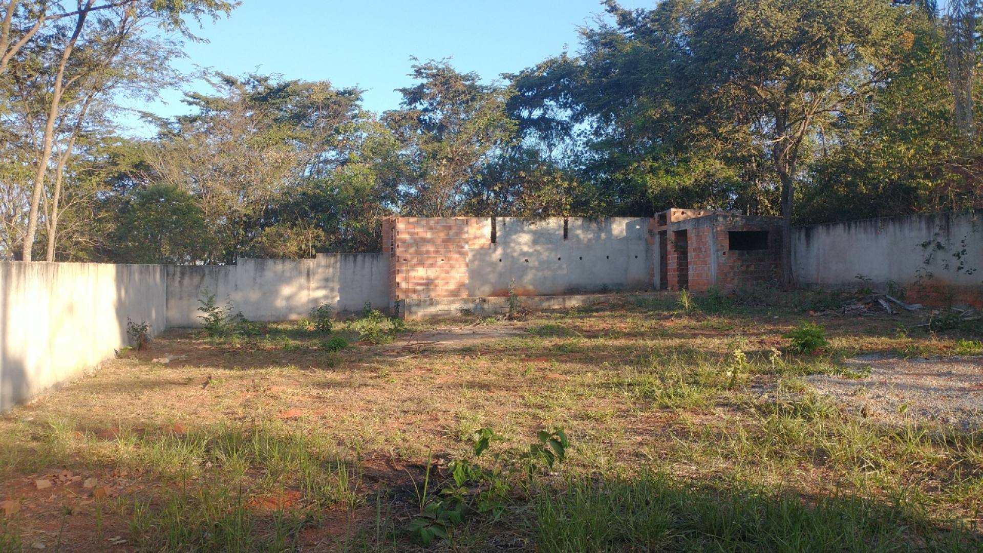 Lote / Terreno de Bairro Para Vender no bairro Paraíso em Mateus Leme
