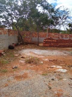 Lote / Terreno de Bairro Para Vender no bairro Paraíso em Mateus Leme