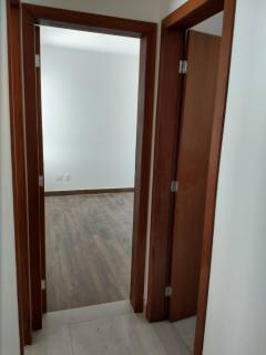 Casa de Condomínio Para Vender com 03 quartos 01 suítes no bairro Centro em Contagem