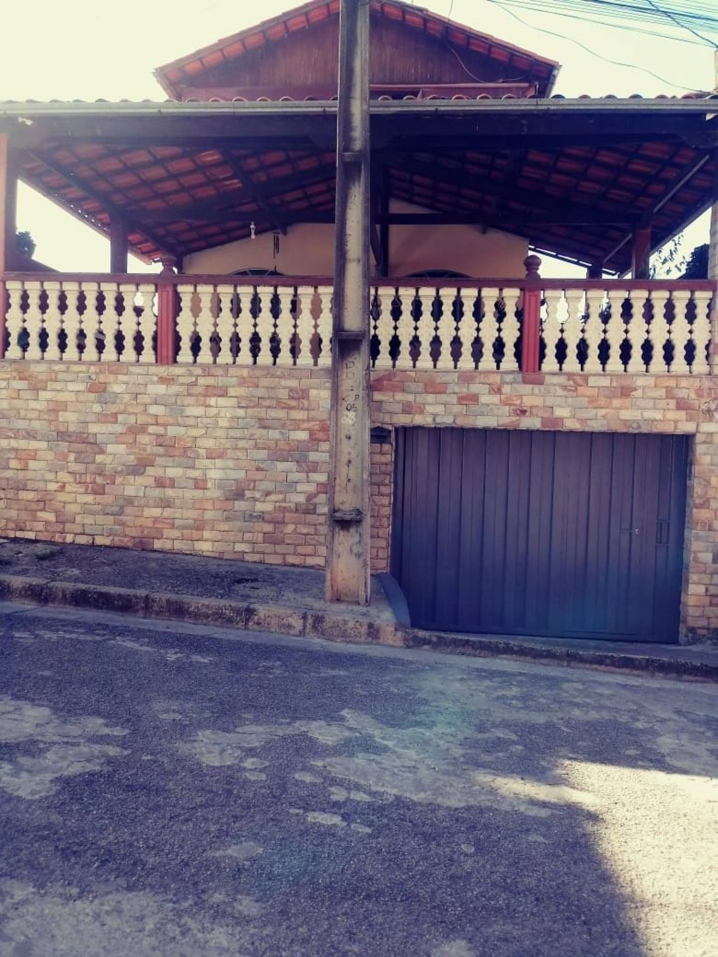 Casa Para Vender com 04 quartos no bairro Campo Alto em Contagem