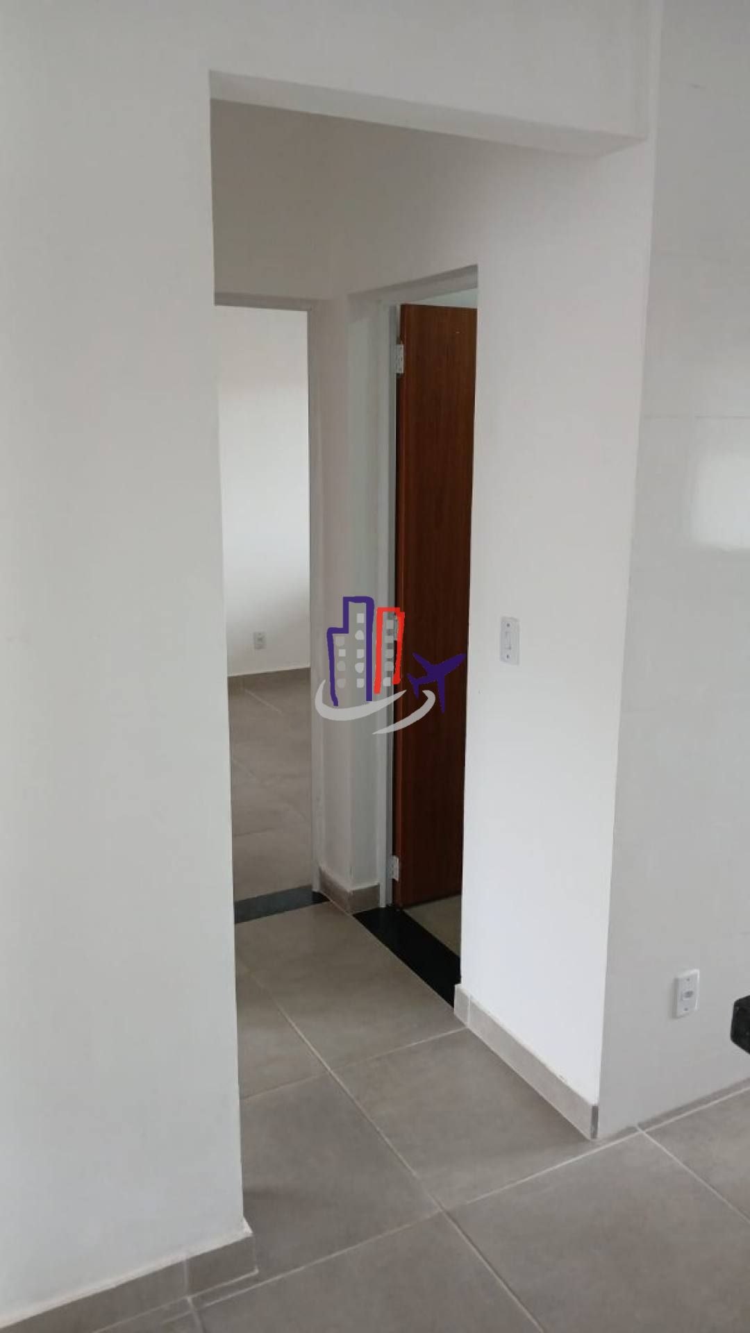 Casa Para Vender com 2 quartos no bairro Jardim Serra Azul em Mateus Leme