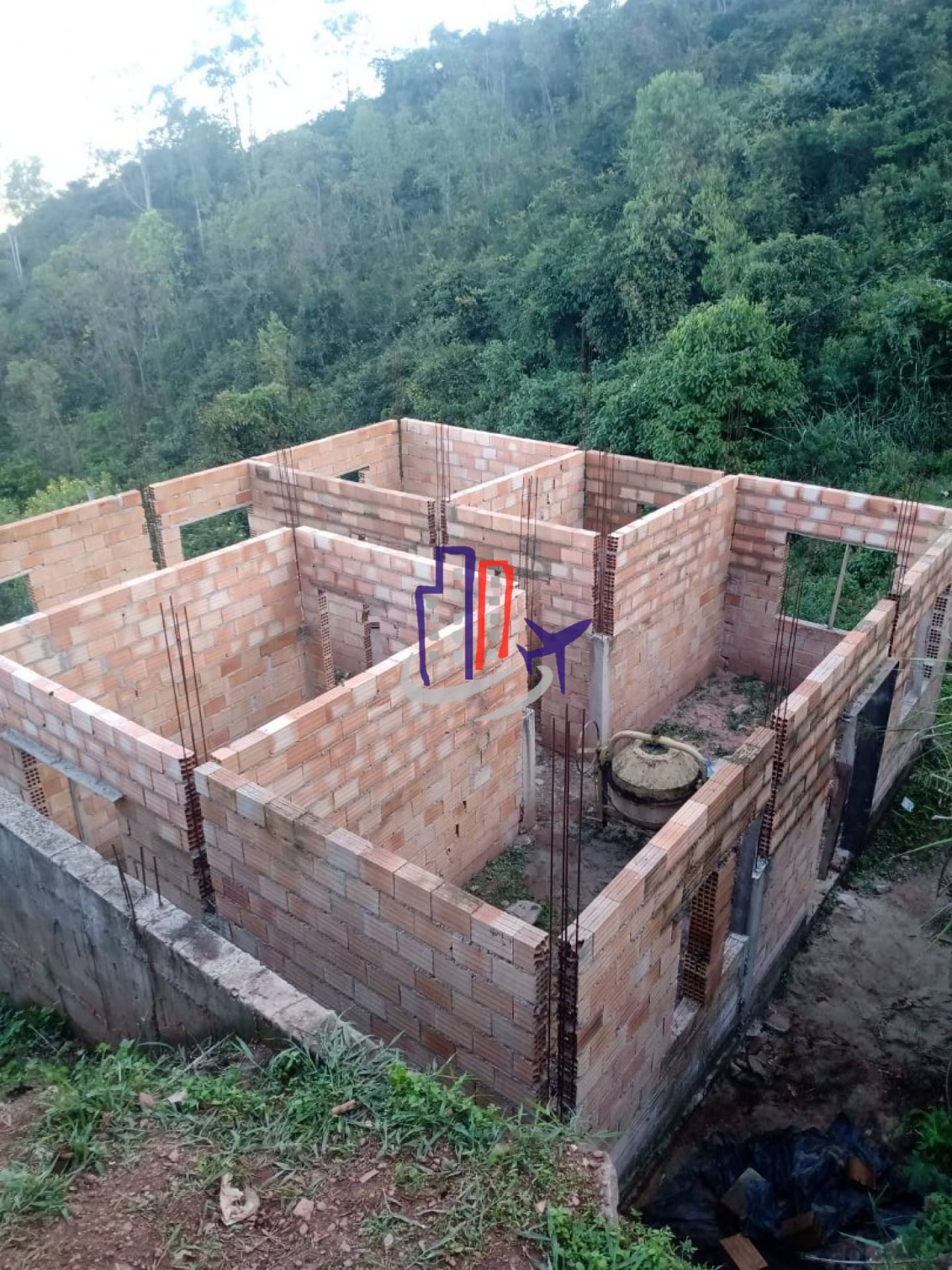 Casa Para Vender com 02 quartos no bairro Mangabeiras em Sabará