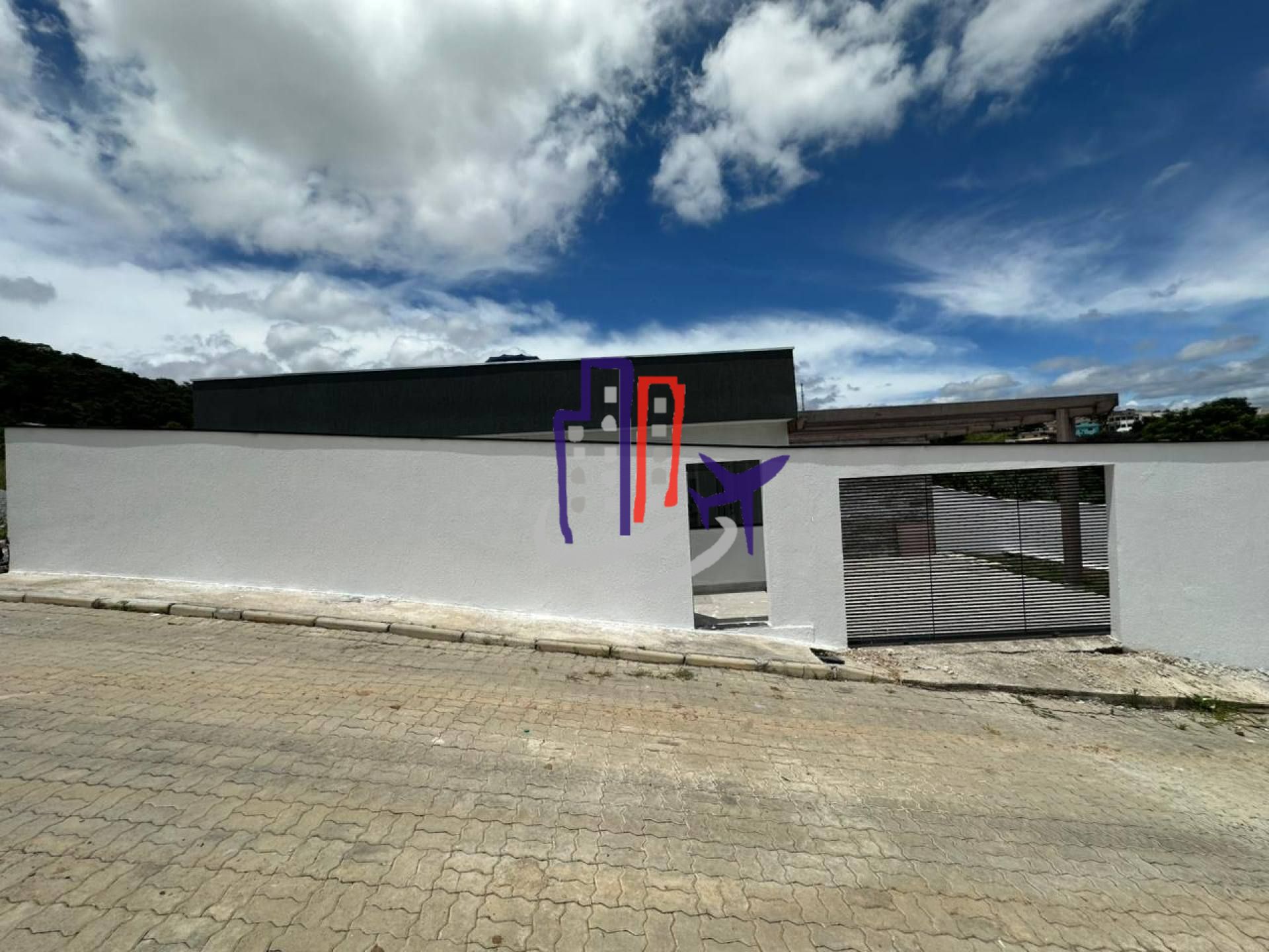 Casa Para Vender com 3 quartos 1 suítes no bairro Tropical em Contagem