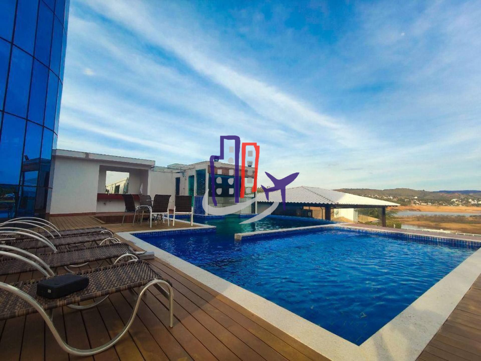 Mansão Para Vender com 11 quartos 9 suítes no bairro Escarpas do Lago em Capitólio