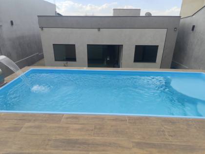 Casa Para Vender com 03 quartos 02 suítes no bairro São Francisco de Assis em Esmeraldas