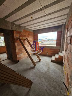 Apartamento Com área Privativa com 02 quartos 01 suíte no bairro São Joaquim em Contagem