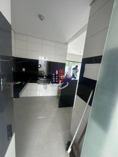 Casa Com área Privativa com 03 quartos 01 suíte no bairro Xangri-lá em Contagem