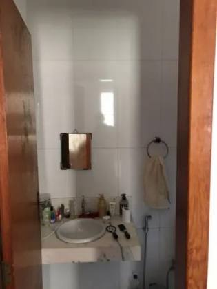 Casa Para Vender com 02 quartos no bairro Mangabeiras em Mateus Leme