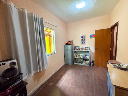 Casa de Alto Padrão  com 03 quartos no bairro Diamante em Belo Horizonte