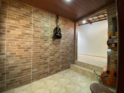 Casa de Alto Padrão  com 03 quartos no bairro Diamante em Belo Horizonte