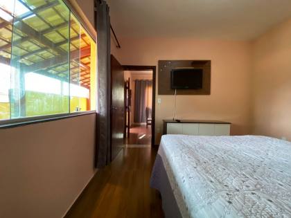 Casa de Alto Padrão  com 03 quartos no bairro Diamante em Belo Horizonte