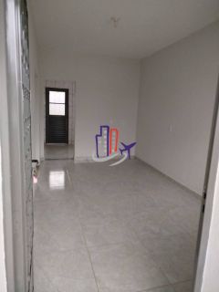 Casa Para Vender com 02 quartos no bairro Planalto em Mateus Leme