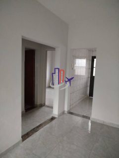 Casa Para Vender com 02 quartos no bairro Planalto em Mateus Leme
