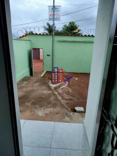 Casa Para Vender com 02 quartos no bairro Planalto em Mateus Leme
