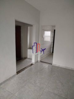 Casa Para Vender com 02 quartos no bairro Planalto em Mateus Leme