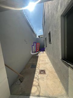 Casa Para Vender com 03 quartos 01 suítes no bairro Xangri-lá em Contagem