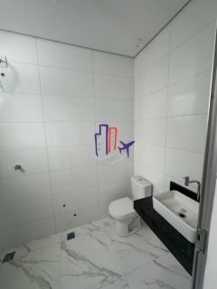 Casa Para Vender com 03 quartos 01 suítes no bairro Xangri-lá em Contagem