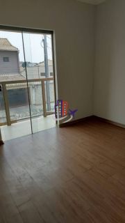 Casa Para Vender com 03 quartos 01 suíte no bairro Lucio de Abreu em Contagem
