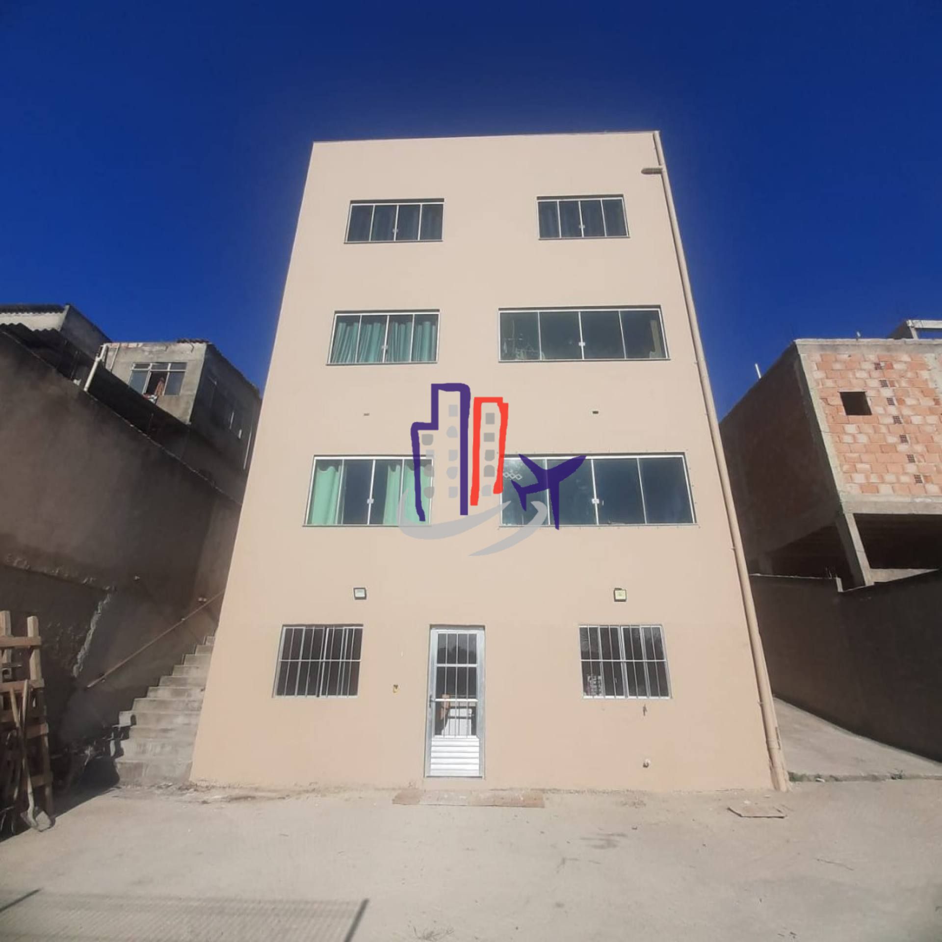 Casa Para Vender com 04 quartos 01 suítes no bairro Duque de Caxias em Betim