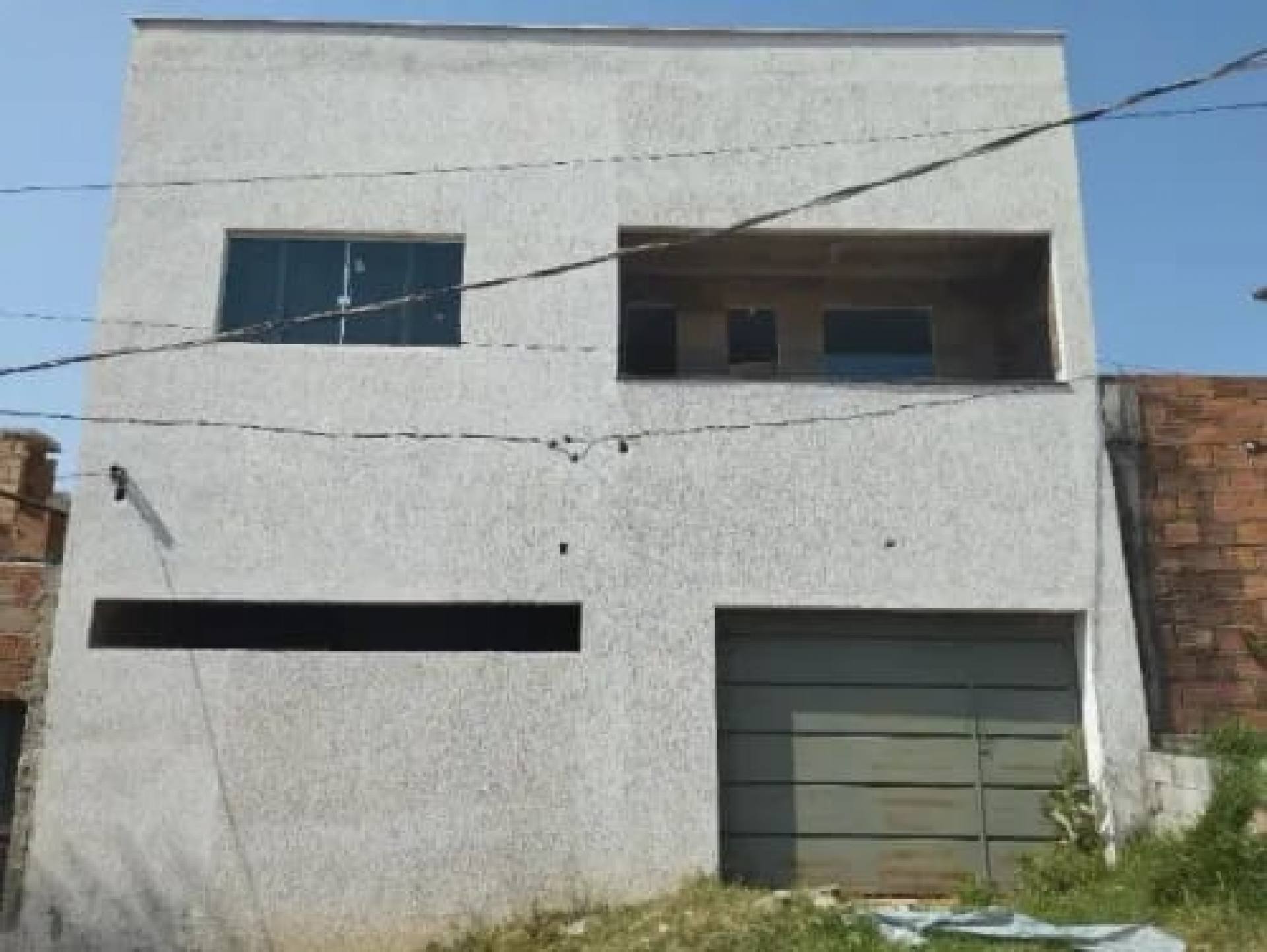 Casa Para Vender com 03 quartos 01 suítes no bairro Lajinha em Ibirité