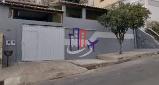 Casa Para Vender com 04 quartos no bairro Parque Durval de Barros em Ibirité