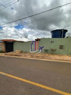 Casa Para Vender com 05 quartos 03 suítes no bairro Padre Victor em São Joaquim De Bicas