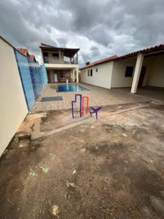 Casa Para Vender com 05 quartos 03 suítes no bairro Padre Victor em São Joaquim De Bicas