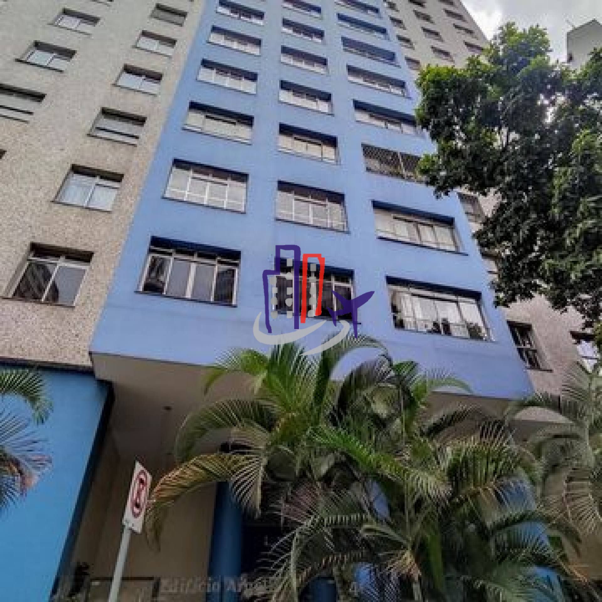 Apartamento Para Vender com 03 quartos 01 suíte no bairro Centro em Belo Horizonte